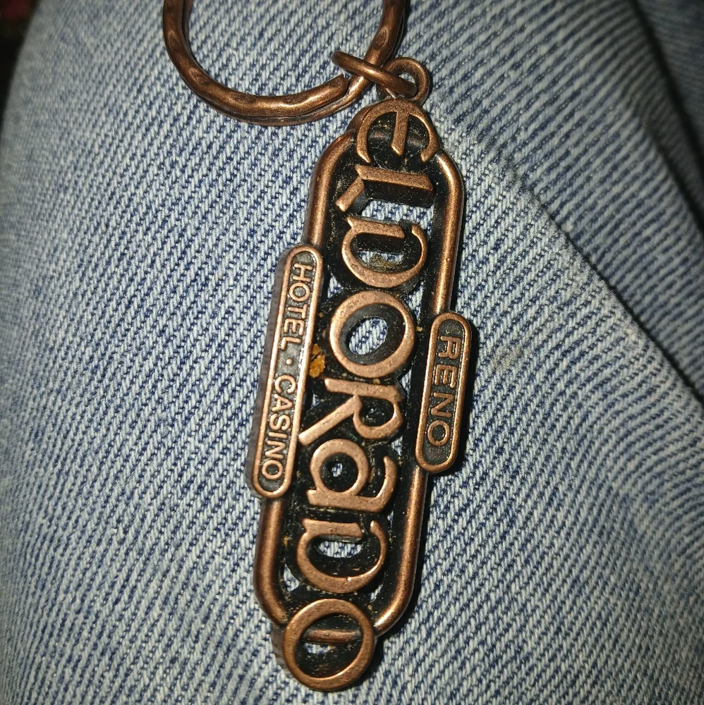 Bronze Keychain - Picture 1 of 2